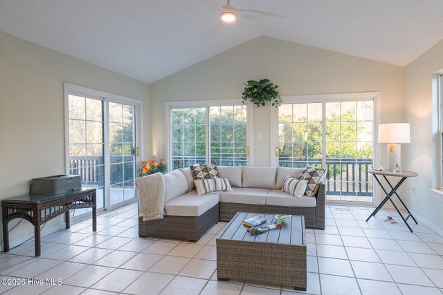 208 Eighth Street, New Bern, NC 28560