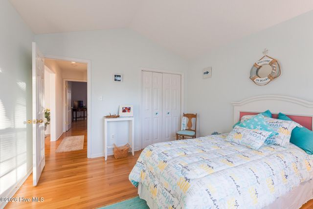 208 Eighth Street, New Bern, NC 28560