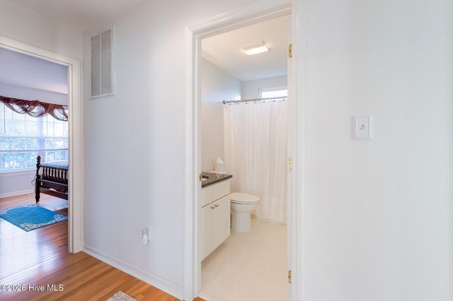 208 Eighth Street, New Bern, NC 28560