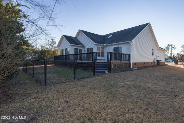 208 Eighth Street, New Bern, NC 28560