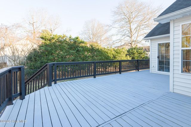 208 Eighth Street, New Bern, NC 28560