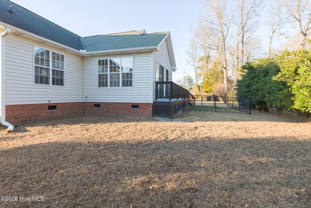 208 Eighth Street, New Bern, NC 28560