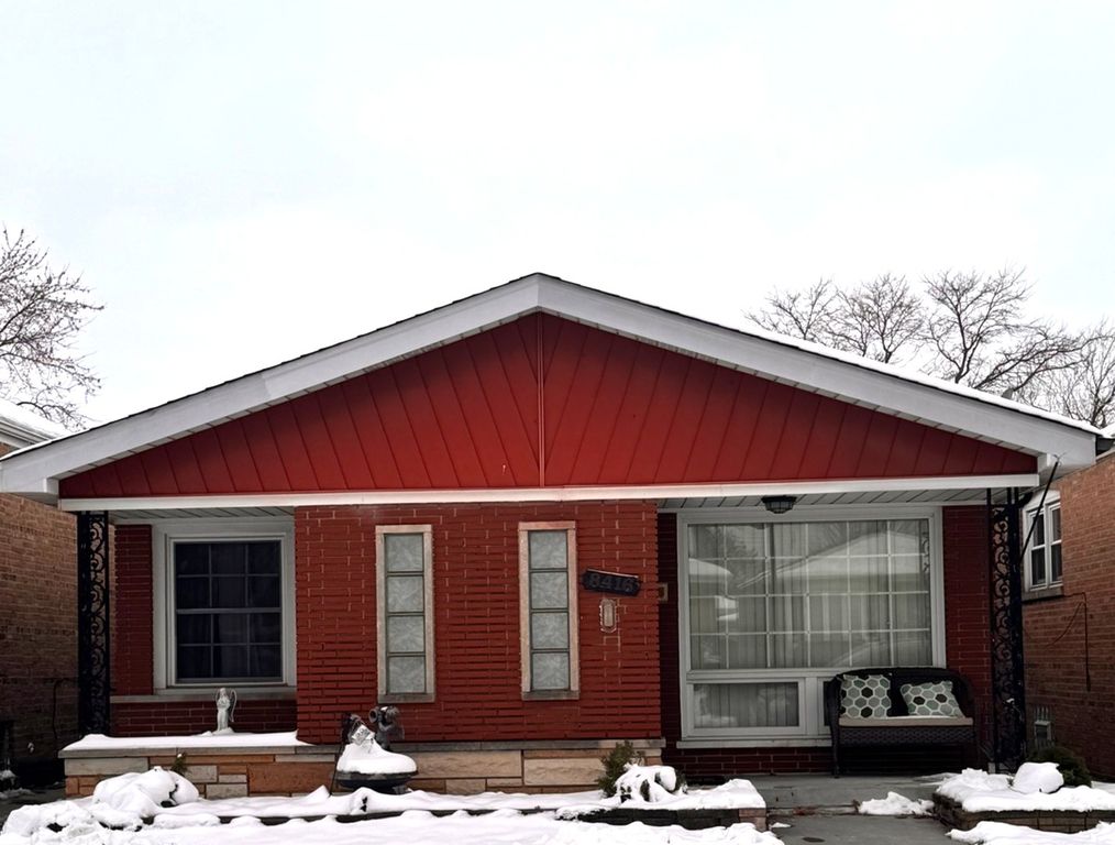 8416 S Kenneth Avenue, Chicago, IL 60652
