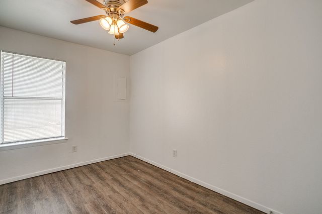 1421 5th Avenue, Fort Worth, TX 76104