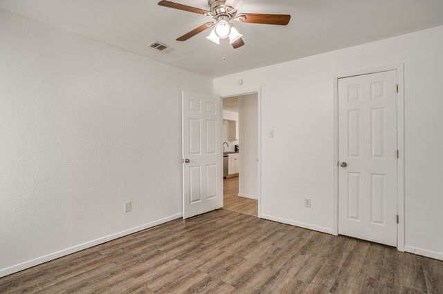 1421 5th Avenue, Fort Worth, TX 76104