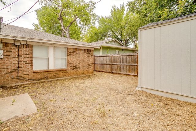 1421 5th Avenue, Fort Worth, TX 76104