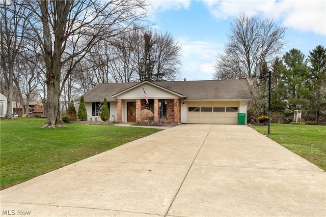 391 Kathleen Drive, Jefferson, OH 44047