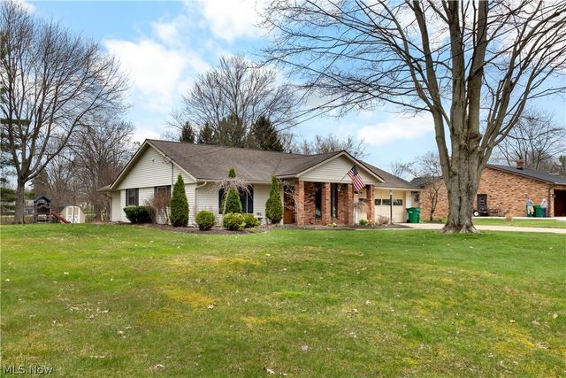 391 Kathleen Drive, Jefferson, OH 44047