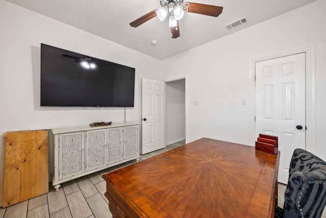 150 Browning Court, Springtown, TX 76082