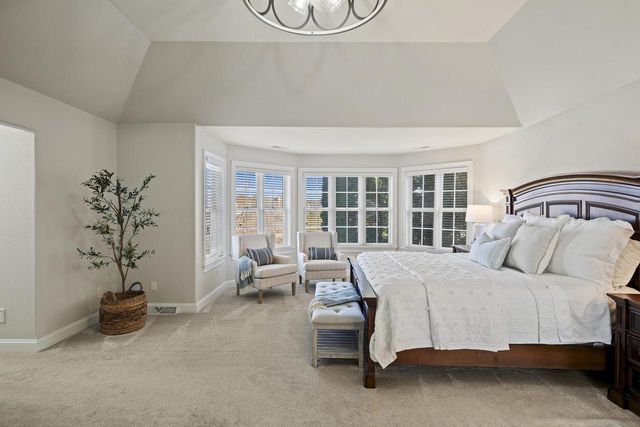 394 Sunshine DRIVE, Hartland, WI 53029