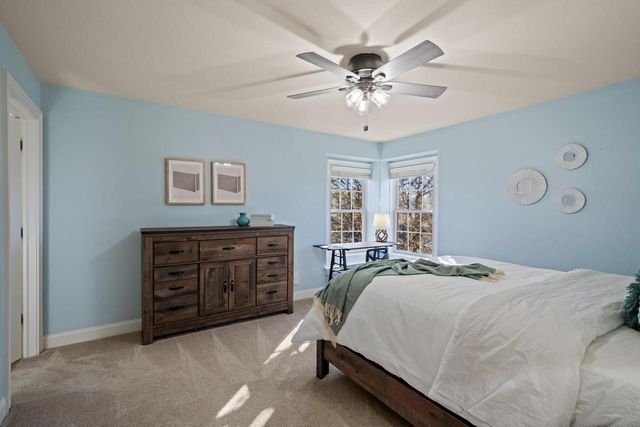 394 Sunshine DRIVE, Hartland, WI 53029