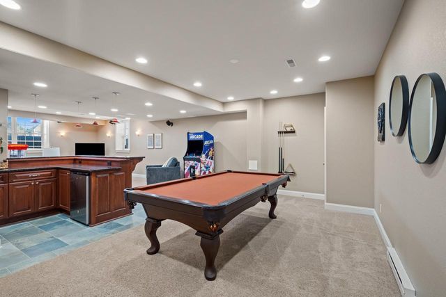 394 Sunshine DRIVE, Hartland, WI 53029