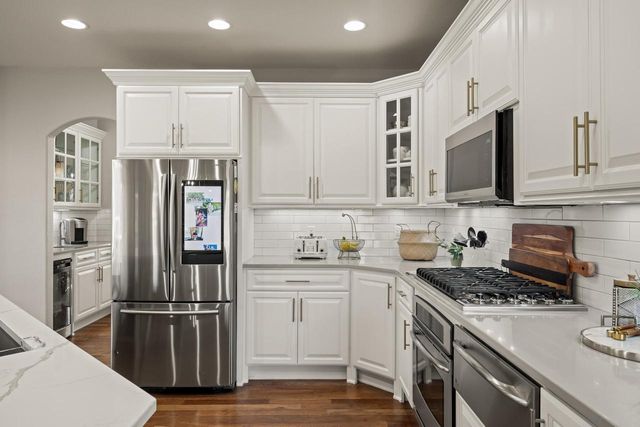 394 Sunshine DRIVE, Hartland, WI 53029