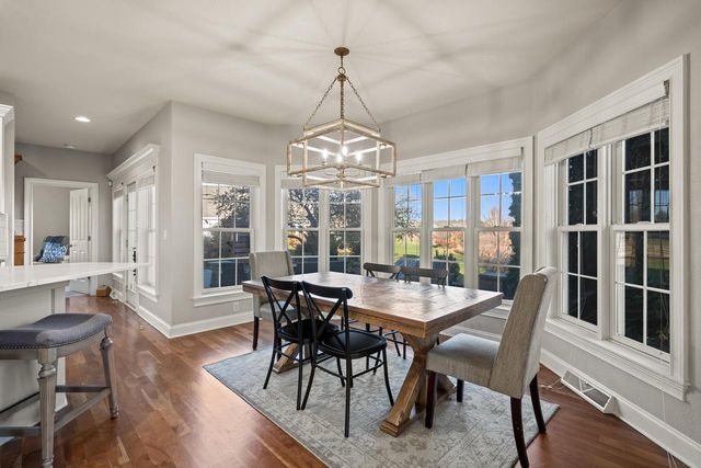 394 Sunshine DRIVE, Hartland, WI 53029