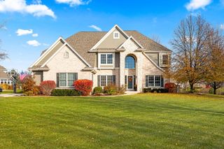 394 Sunshine DRIVE, Hartland, WI 53029