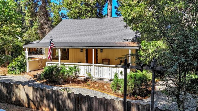 10914 Bettcher Ct, Grass Valley, CA 95945