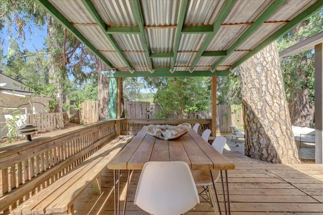 10914 Bettcher Ct, Grass Valley, CA 95945