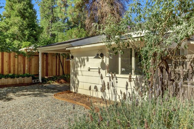10914 Bettcher Ct, Grass Valley, CA 95945