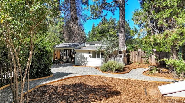 10914 Bettcher Ct, Grass Valley, CA 95945