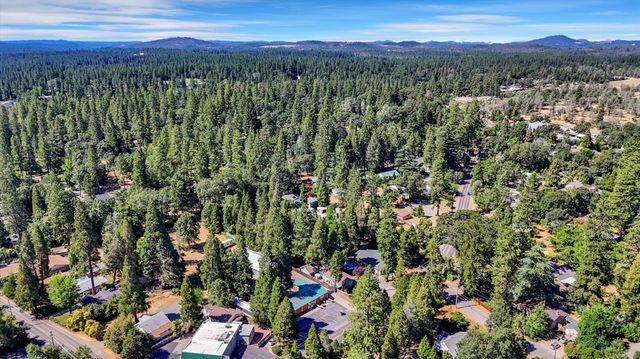 10914 Bettcher Ct, Grass Valley, CA 95945