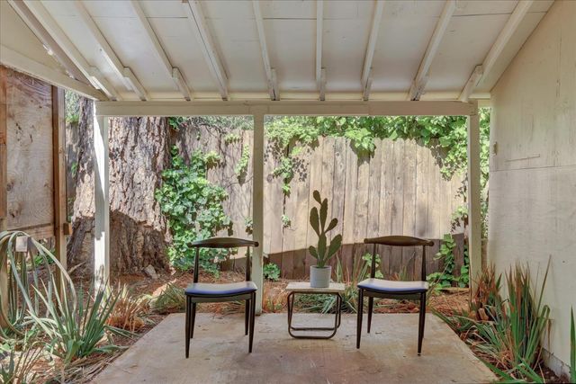10914 Bettcher Ct, Grass Valley, CA 95945