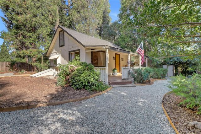 10914 Bettcher Ct, Grass Valley, CA 95945