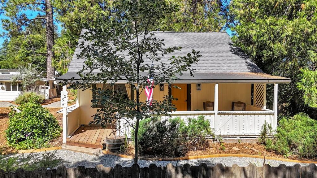 10914 Bettcher Ct, Grass Valley, CA 95945