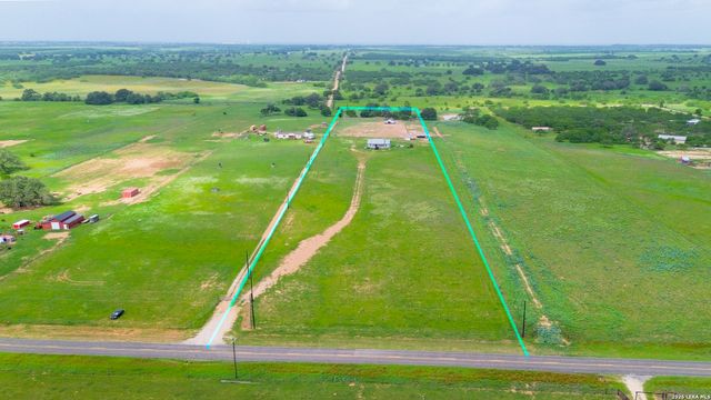2948 FM 1922, Floresville, TX 78114