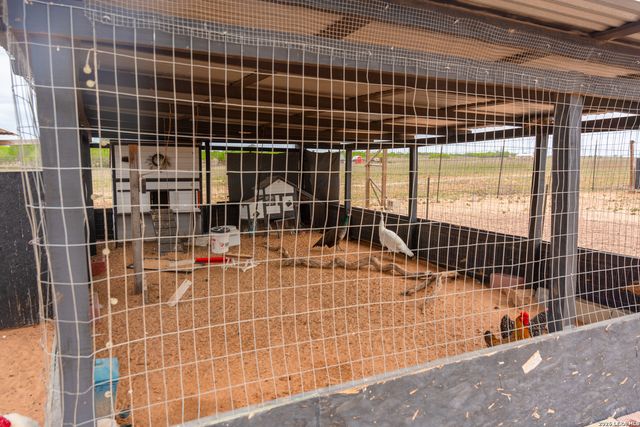 2948 FM 1922, Floresville, TX 78114