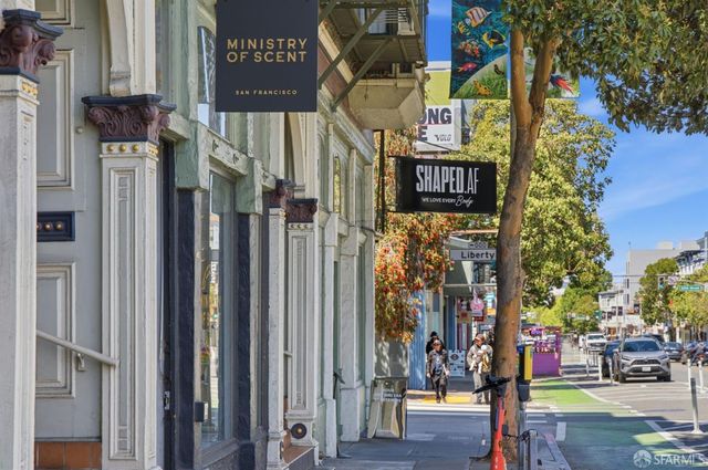 736 Valencia Street 402, San Francisco, CA 94110