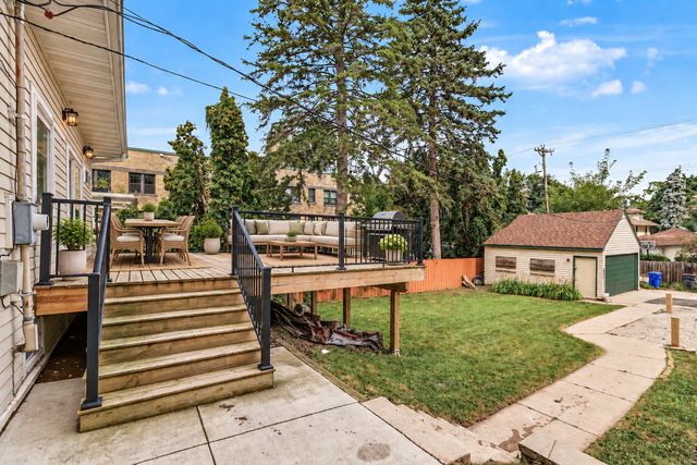 1977 Grand Avenue, Saint Paul, MN 55105