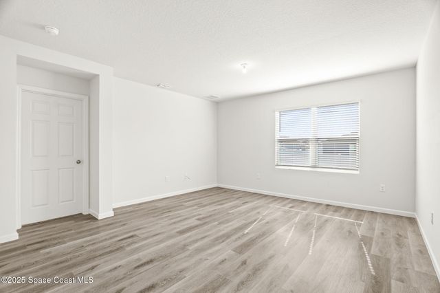 542 Hamy Street SW, Palm Bay, FL 32908