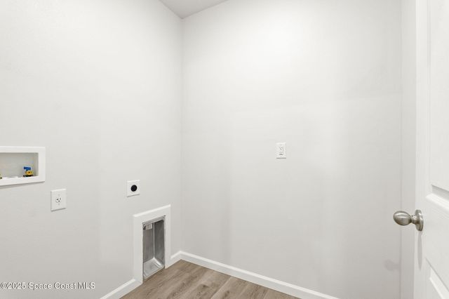 542 Hamy Street SW, Palm Bay, FL 32908