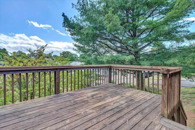 1223 Jeanette AVE, Vinton, VA 24179