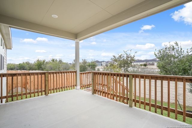 162 Hunters Camp, San Antonio, TX 78245