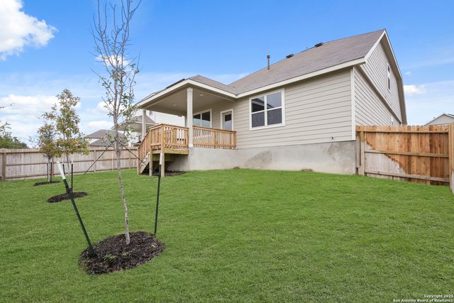 162 Hunters Camp, San Antonio, TX 78245