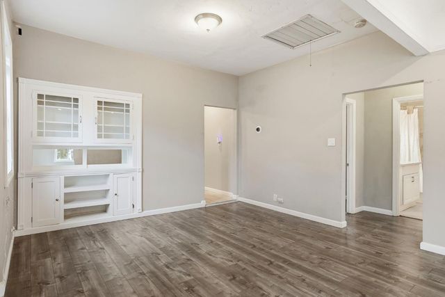 4850 11th Ave, Sacramento, CA 95820