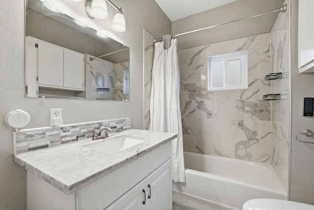 4850 11th Ave, Sacramento, CA 95820