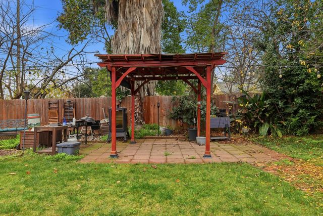 4850 11th Ave, Sacramento, CA 95820