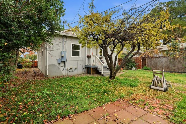 4850 11th Ave, Sacramento, CA 95820