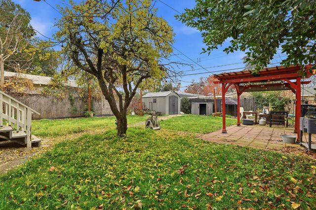 4850 11th Ave, Sacramento, CA 95820