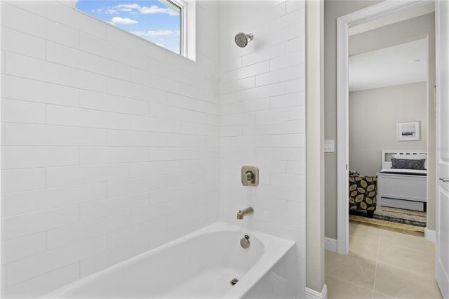 1652 LUGANO CIRCLE, Nokomis, FL 34275