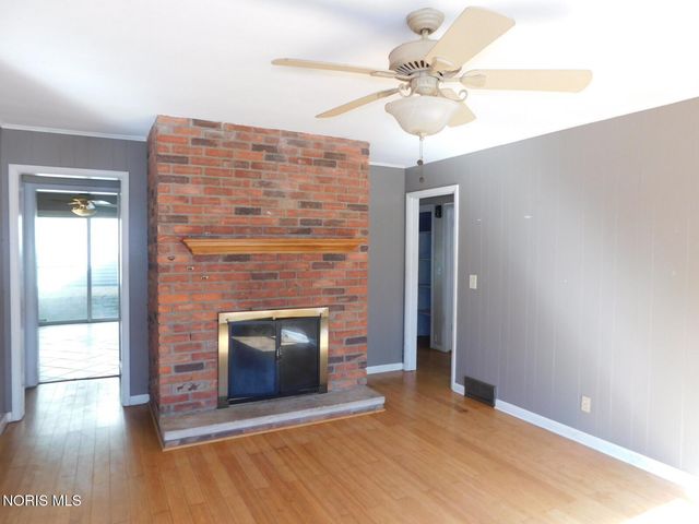 2702 Goddard Road, Toledo, OH 43606