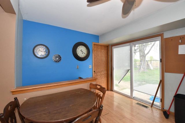 1721 Stoddard CIRCLE, Mount Pleasant, WI 53406