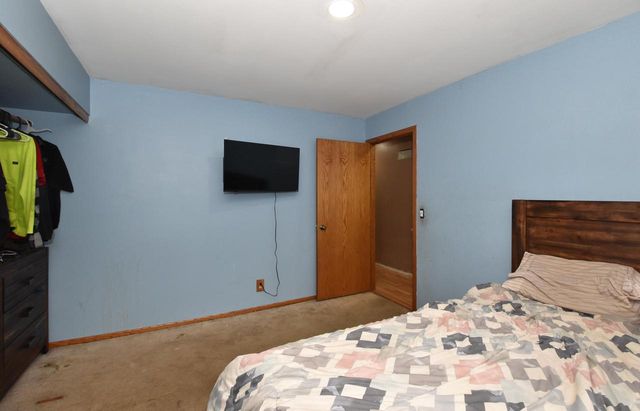 1721 Stoddard CIRCLE, Mount Pleasant, WI 53406