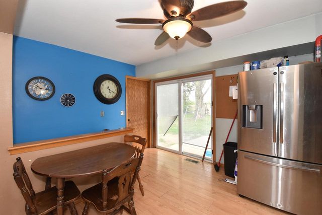 1721 Stoddard CIRCLE, Mount Pleasant, WI 53406
