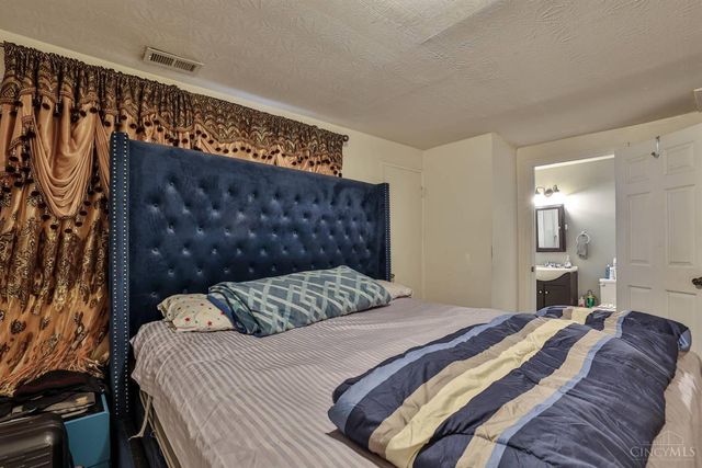 4104 Trevor Avenue, Cheviot, OH 45211