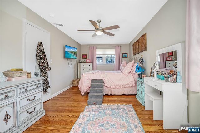 12 Maple Avenue A, Waldwick, NJ 07463