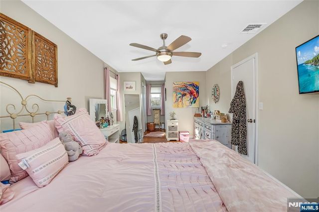 12 Maple Avenue A, Waldwick, NJ 07463