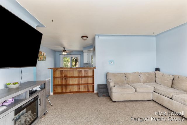 26131 M 40, Almena Twp, MI 49055